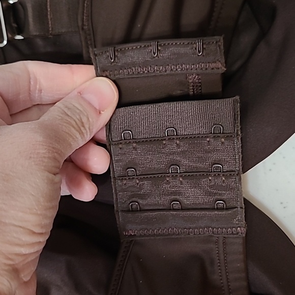 Bali Rich Chocolate Brown Underwire Bra size 36G - Picture 4 of 7